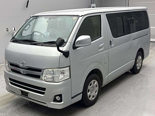 TOYOTA REGIUS ACE VAN