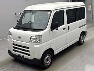 TOYOTA PIXIS VAN