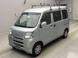 TOYOTA PIXIS VAN