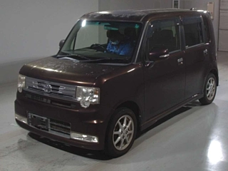 TOYOTA PIXIS SPACE