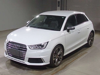 AUDI S1