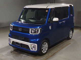 DAIHATSU WAKE