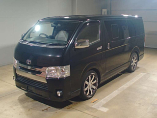 TOYOTA HIACE VAN