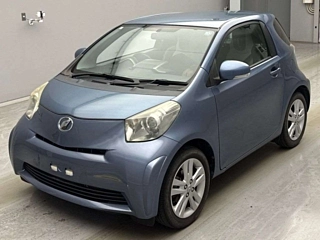 TOYOTA IQ