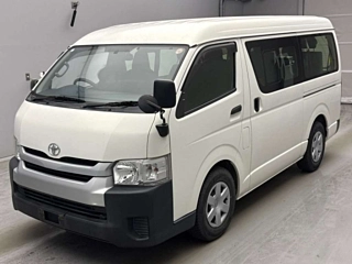 TOYOTA HIACE