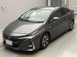 TOYOTA PRIUS PHV