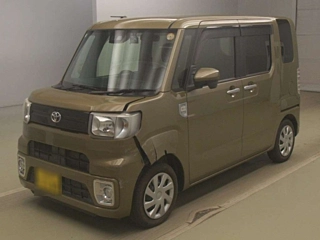 TOYOTA PIXIS MEGA