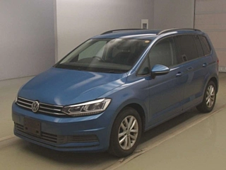 VOLKSWAGEN GOLF TOURAN