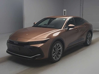 TOYOTA CROWN CROSSOVER