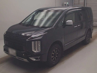 MITSUBISHI DELICA D5