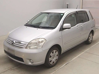 TOYOTA RAUM