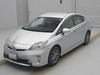 TOYOTA PRIUS PHV