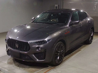 Заказать MASERATI LEVANTE