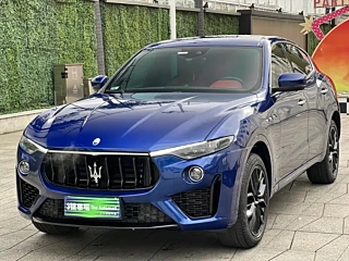 Заказать MASERATI LEVANTE