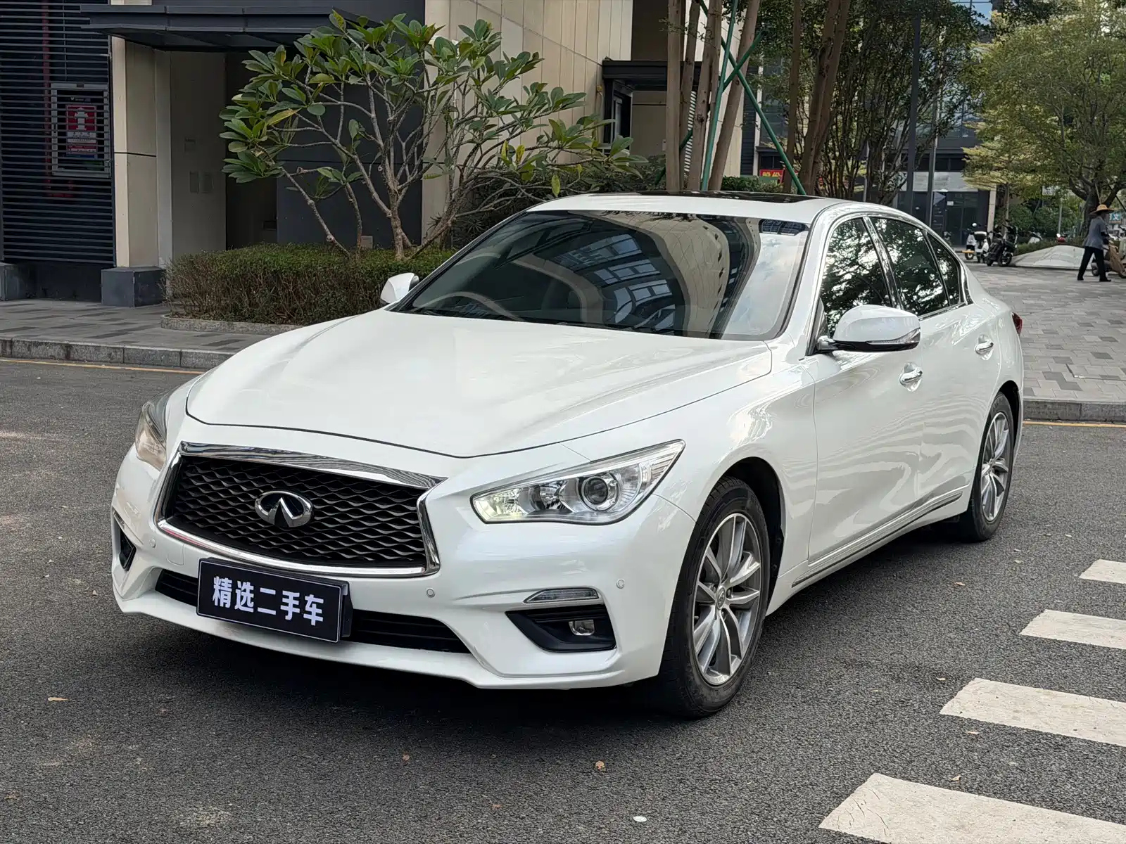 INFINITI Q50L 2018